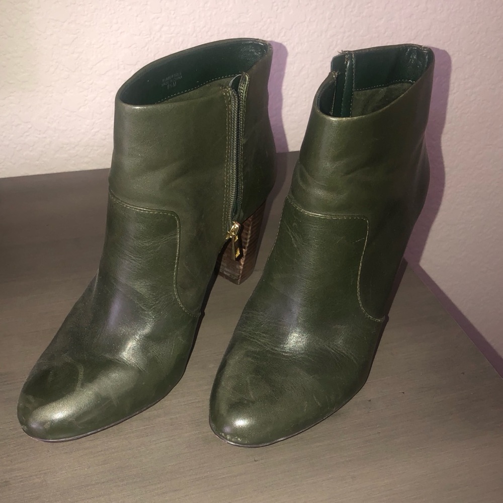 Ann Taylor stacked boot-Hunter Green 9 1/2